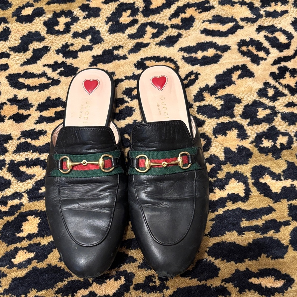 Gucci Black Leather Mules with Green and Red Accents 40
